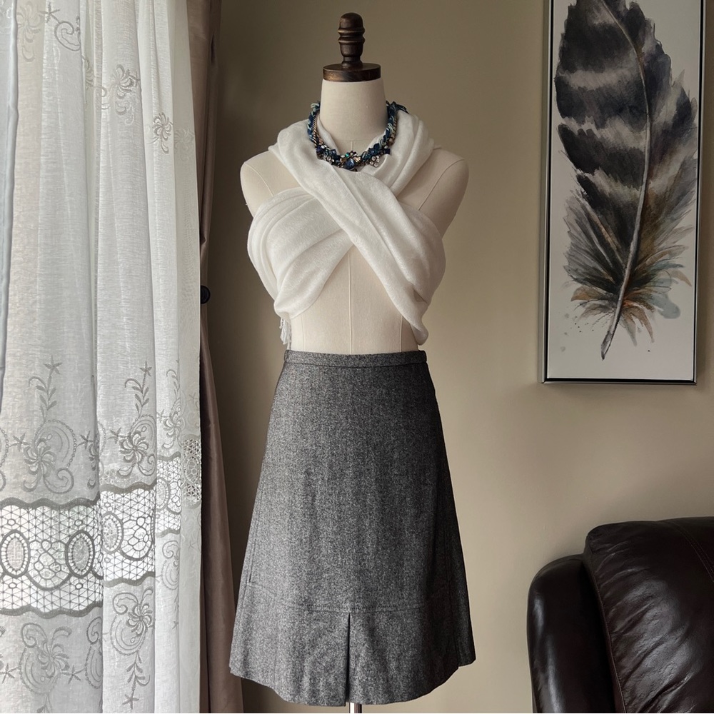 GIADA Wool Skirt - IT40 - waist 26”